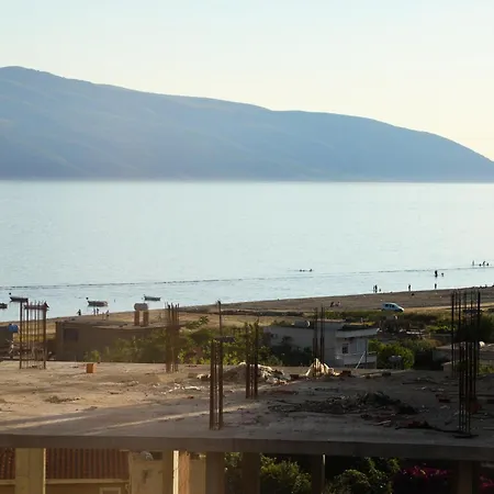 Deti アパート Vlorë