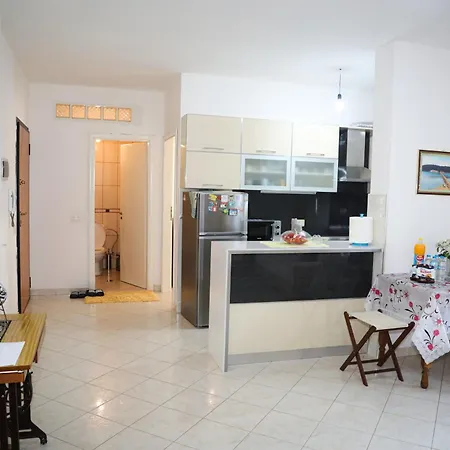 Deti Apartment *