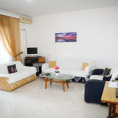 Deti Vlorë