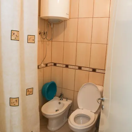Deti Vlorë
